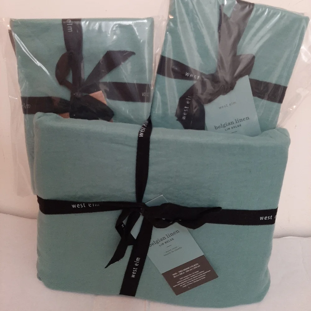 West Elm KING Belgian Flax Linen Duvet Cover & 2 KING shams Peacock